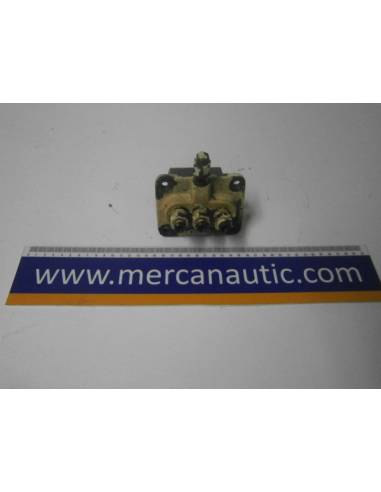 Pompe à injection sur un moteur 6.5mdkd-53cr