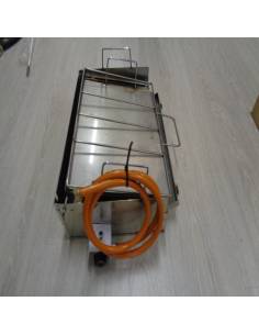 Der Gasgrill aus Edelstahl misst 50 x 35 cm