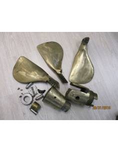 Faltpropeller aus Bronze, drei Blätter, 24'x 17' rechts. 2