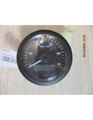 Vdo tachometer 5000 rpm. 12/24v outlet