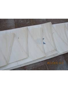 Voile Grand-voile p 15,80 mts et 4,40 mts baluma 16,10...