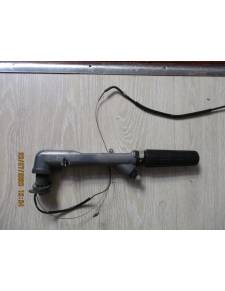 Kommando Popero schneidet Yamaha 2,5cv 4t