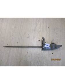 Queue éclatée Honda bf2 4 fois