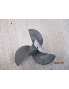 Exploded propeller honda bf2 4 times