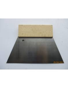 Espatula dentada 18cm 2