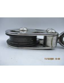 Polea inox LEWMAR 155HL + base redonda para cabo 24/30mm