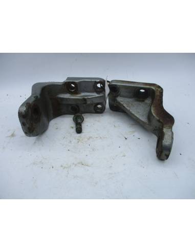Yanmar 3JH3E Exploded Bracket Set