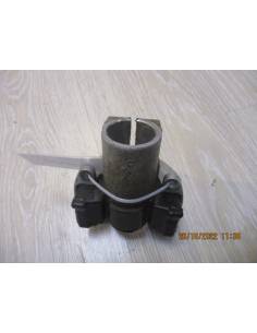Soporte c/ silemblock  direccion Honda BF20D 4 tiempos 2