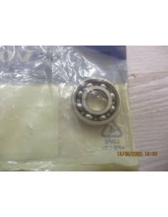 Volvo water pump bearing 181717 outlet