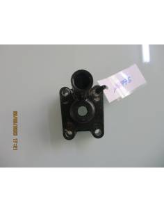 Yamaha 2.5 hp 4-stroke water pump housing 2