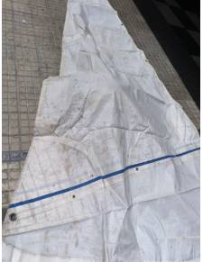 Voile grand-voile P 9.80mts ET 4.25mts éclaboussure 10.80mts