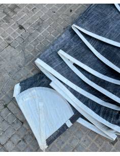 Voile génois gratil roulé 19.7mts éclaboussure 18.60mts... 2