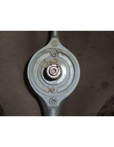 Queue Volvo 290 (moteur 150cv)