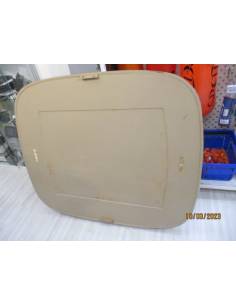 Tavolo di legno senza piede 108x128 cm.