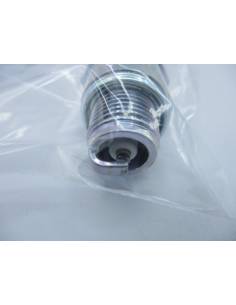 Spark plug ngk b7hs-10 outlet 2
