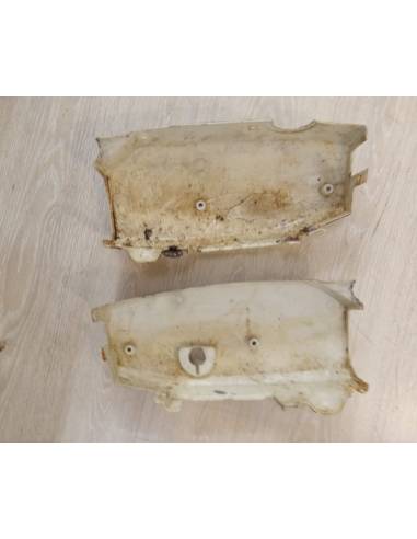 Side covers slice Suzuki DT2 2CV two strokes