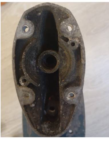 Taglia la coda motore fuoribordo Volvo 5cv 2 tempi