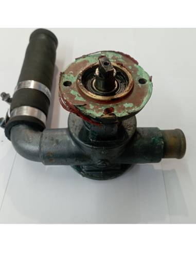 Bomba agua salada Yanmar tubo 32 mm.