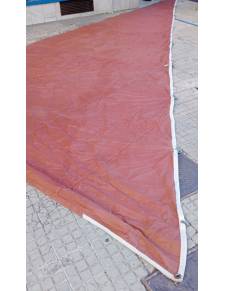 Vela trinqueta gratil 8.58mts pujamen 4 mts baluma 7.67mts