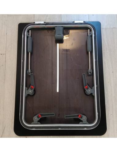 Lewmar trappe Flush 760x570mm