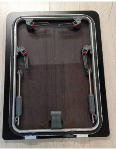 Lewmar trappe Flush 760x570mm