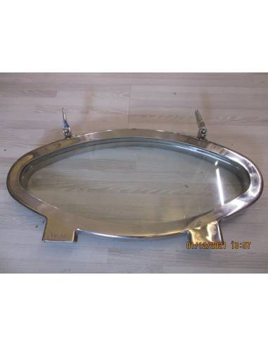 Durchführbares, oval geformtes...
