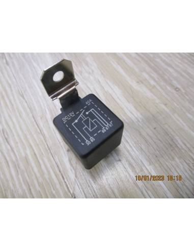 Mini relé 12V 30A  5 bornes