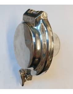 Toma enchufe con tapa inoxidable 220v/30A 2