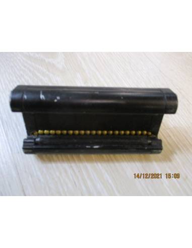 M200-0900 series 30 Ronstan high load captive...