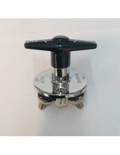 Heavy duty battery disconnector