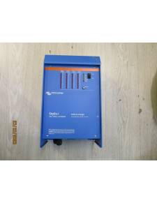 VICTRON SKYLLA-i battery charger 24v/100A/ 3 outlets