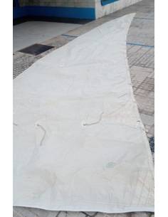 Vela mayor P 7.80mts E 2.50mts baluma 8.30mrs patines gratil 2