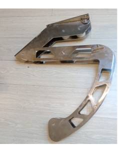 Stainless steel scamoteable prow