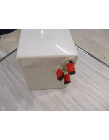 Deposito agias sucias tek-tanks