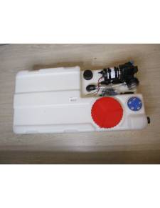 Deposito agua dulce  80lts con bomba presion 8lts/h