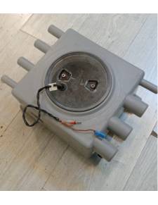 Depósito de aguas grises Whale GT0810B 8L tecnología de sensores 12/24V 