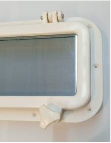 Sealux marine portillo modelo 10037 blanco 320x125mm